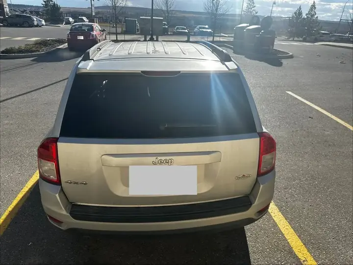Jeep Compass 2013 photo 4
