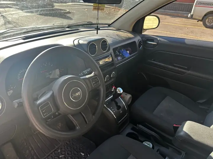 Jeep Compass 2013 photo 5