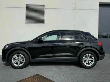 Audi Q3 2020 photo 2