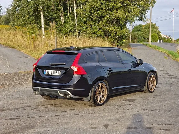 Volvo V60 2011 photo 4