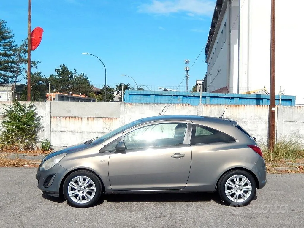Opel Corsa D 2012 photo 5