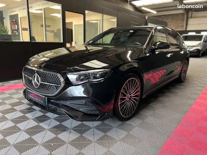 Mercedes-Benz E-Class 2023 photo 5
