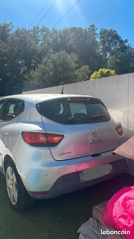Renault Clio 2015 photo 3