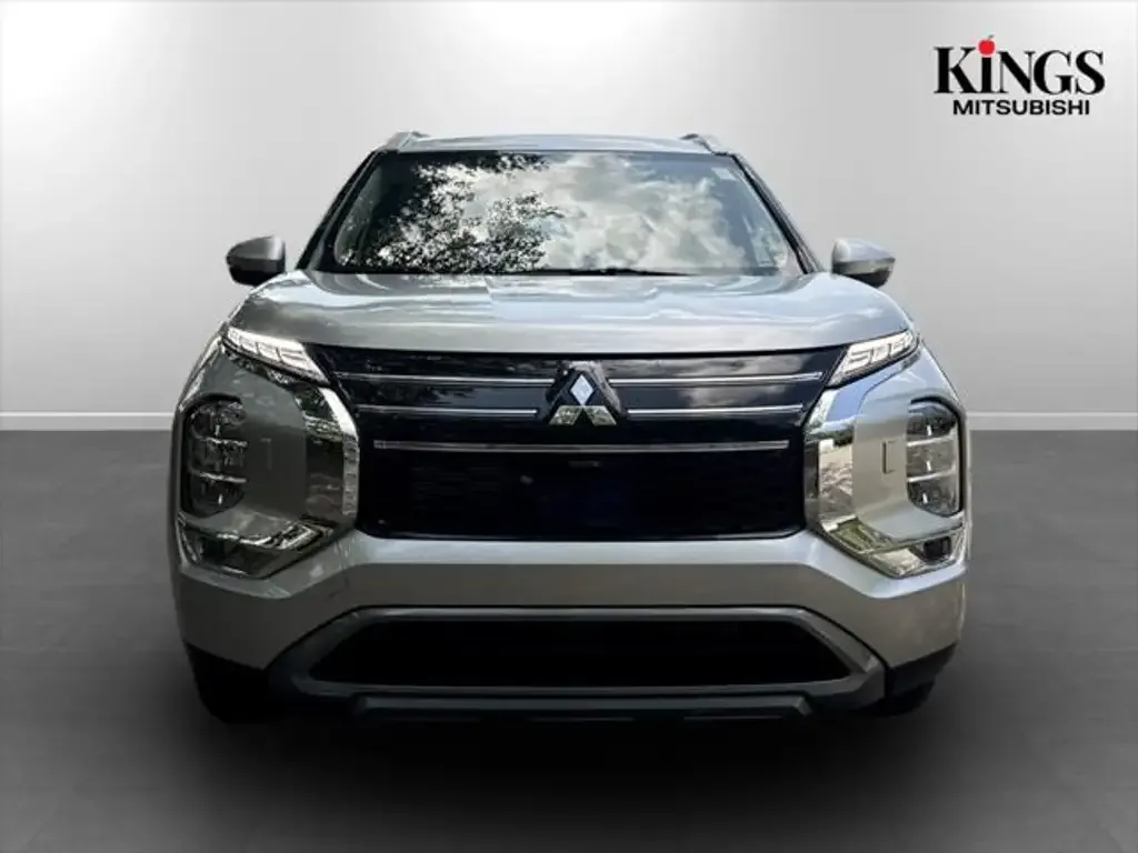 Mitsubishi Outlander 2026 photo 4