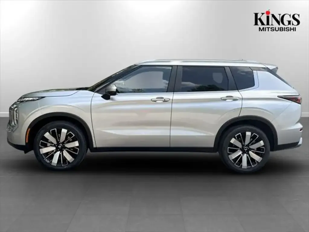 Mitsubishi Outlander 2026 photo 2