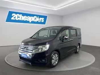 Honda Step Wagon 2014 photo 2