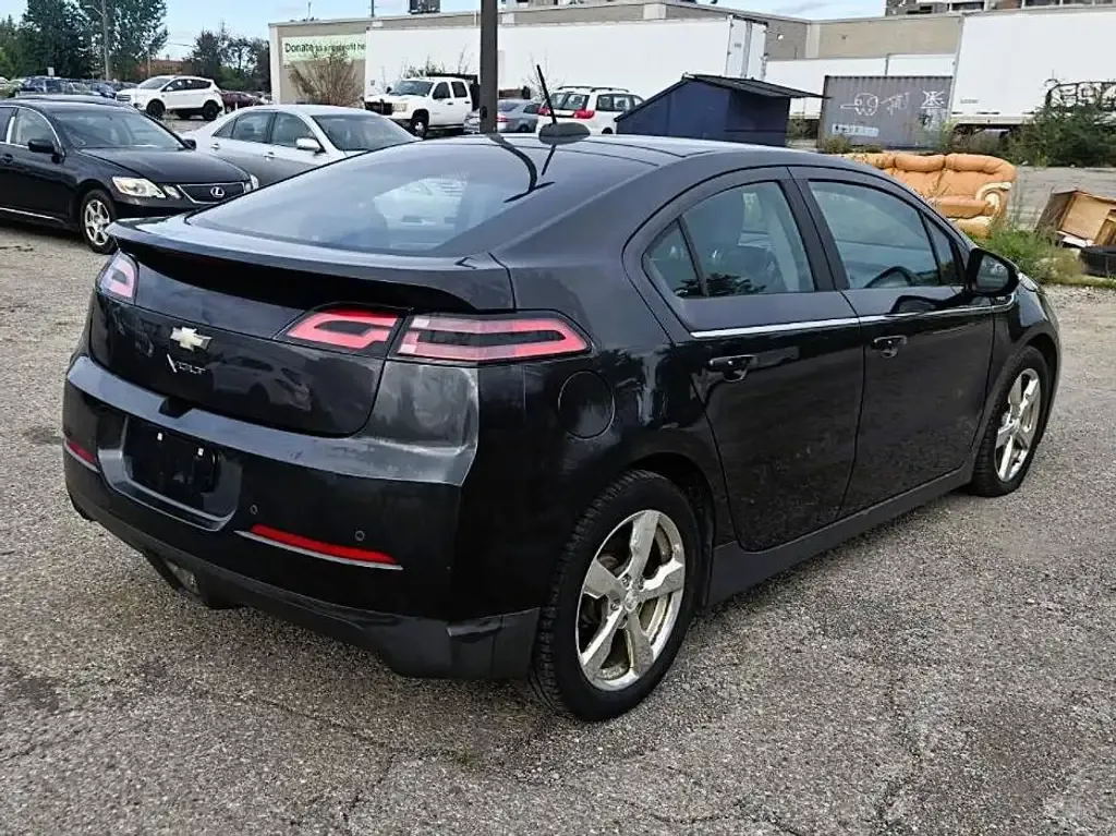 Chevrolet Volt 2015 photo 4