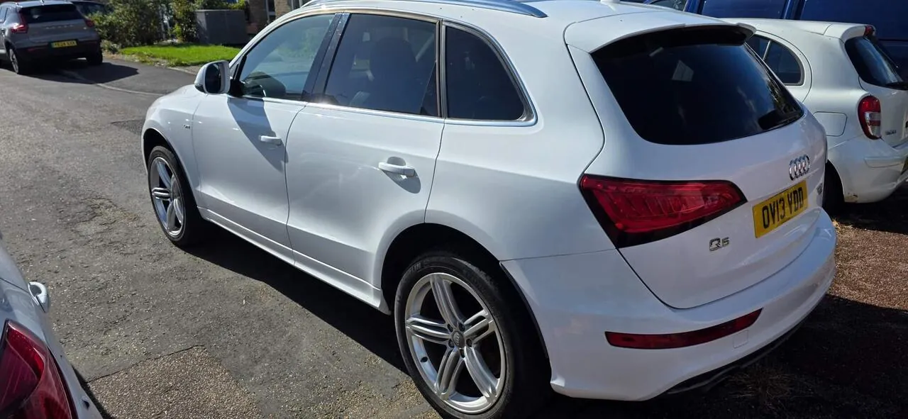 Audi Q5 2013 photo 2