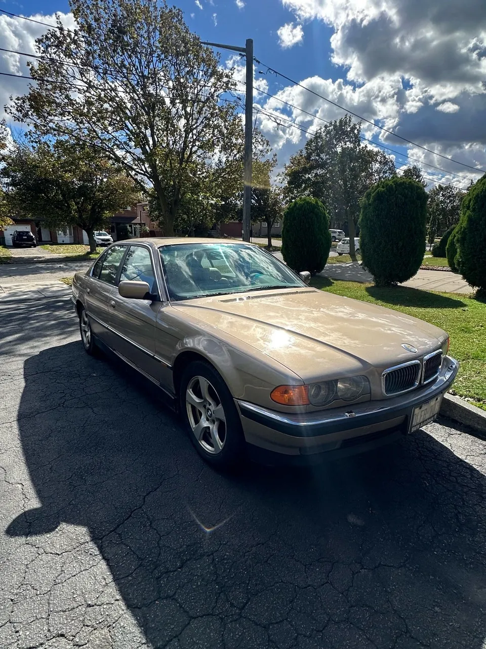 BMW 740I