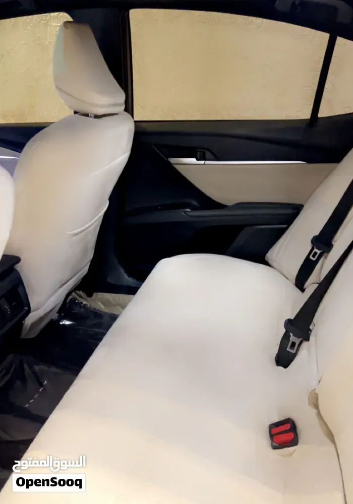 Toyota Camry 2025 photo 2