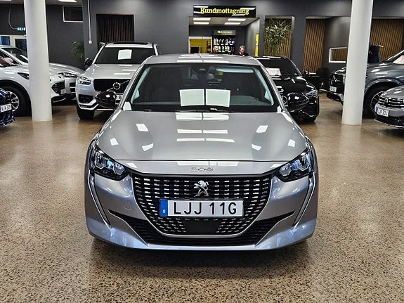 Peugeot 208 2023 photo 2