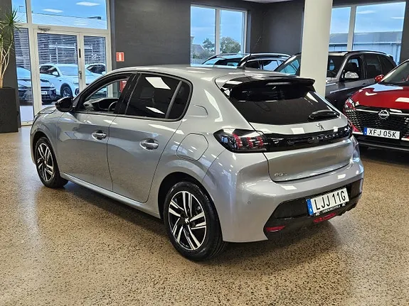 Peugeot 208 2023 photo 4