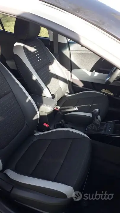 Kia Stonic 2019 photo 4