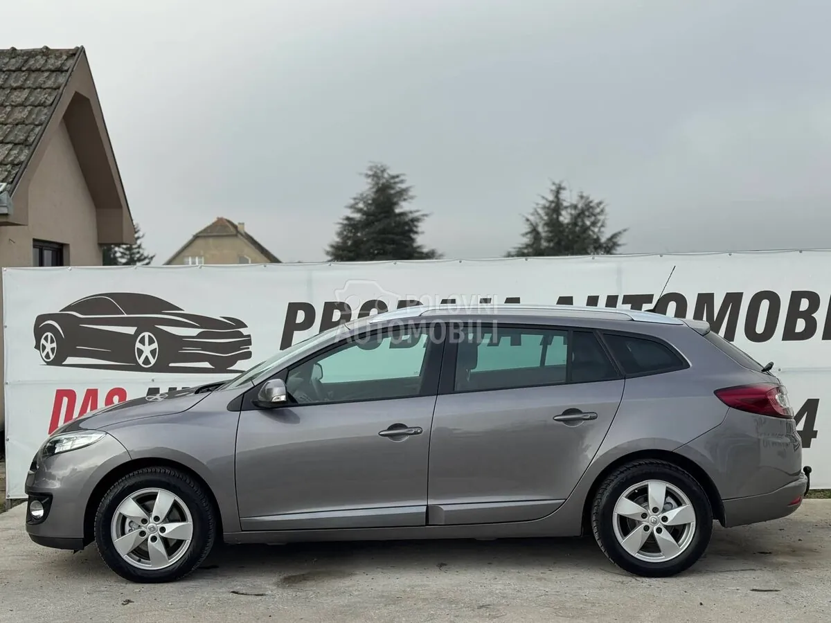 Renault Megane 2012 photo 4