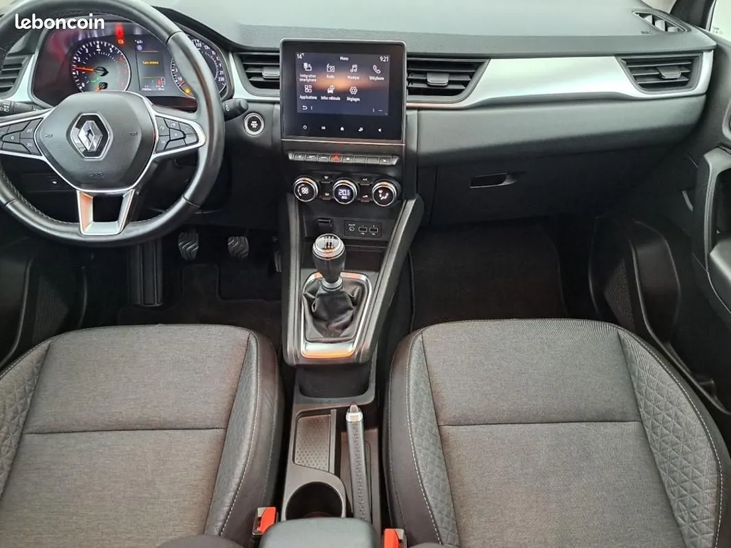 Renault Captur 2022 photo 2