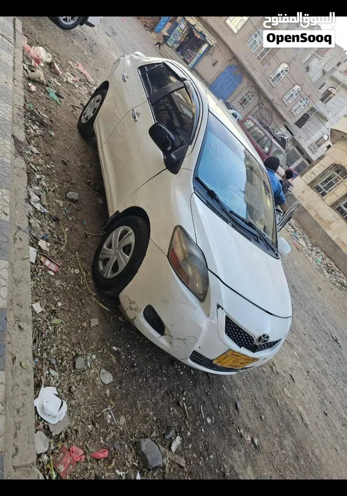 Toyota Yaris 2008 photo 2