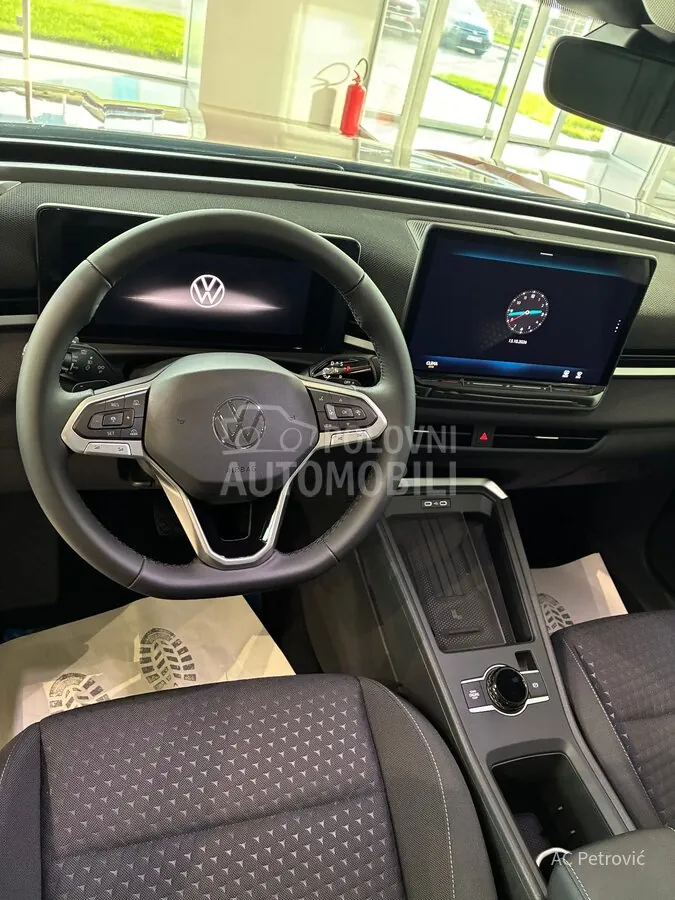 Volkswagen T-Roc 2026 photo 5