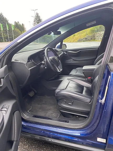Tesla Model X 2018 photo 5