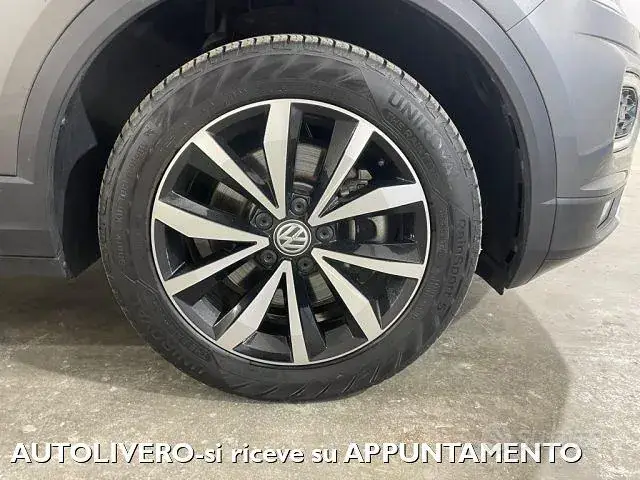Volkswagen T-Roc 2018 photo 5