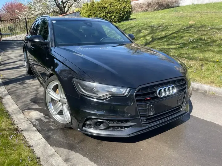 Audi A6 2012 photo 2