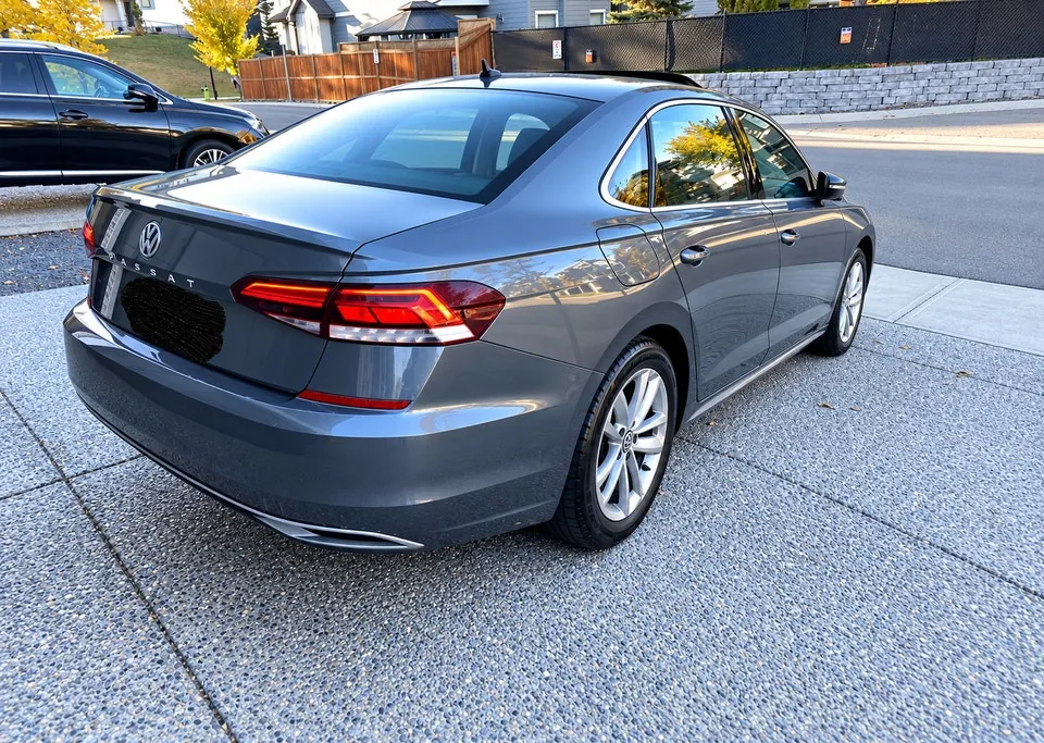 Volkswagen Passat 2021 photo 2