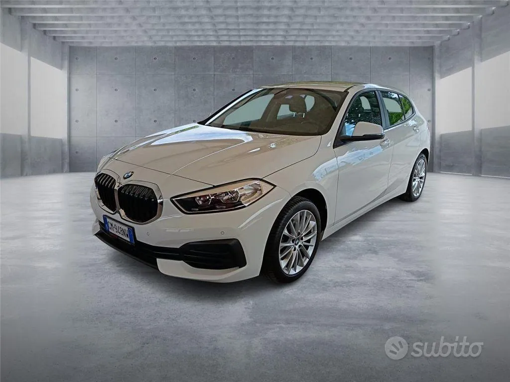 BMW 1 Series 2023 photo 3