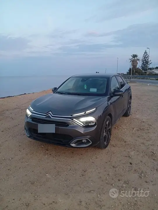 Citroen C4 2022 photo 3