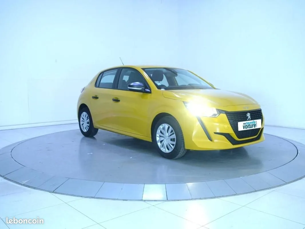 Peugeot 208 2022 photo 3