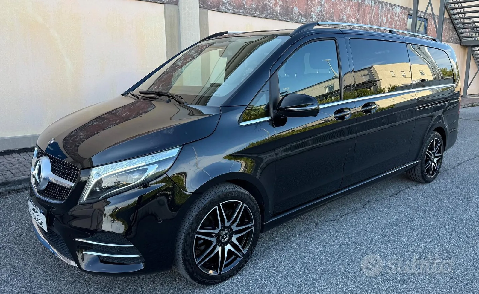 Mercedes-Benz V 300D 2022 photo 4