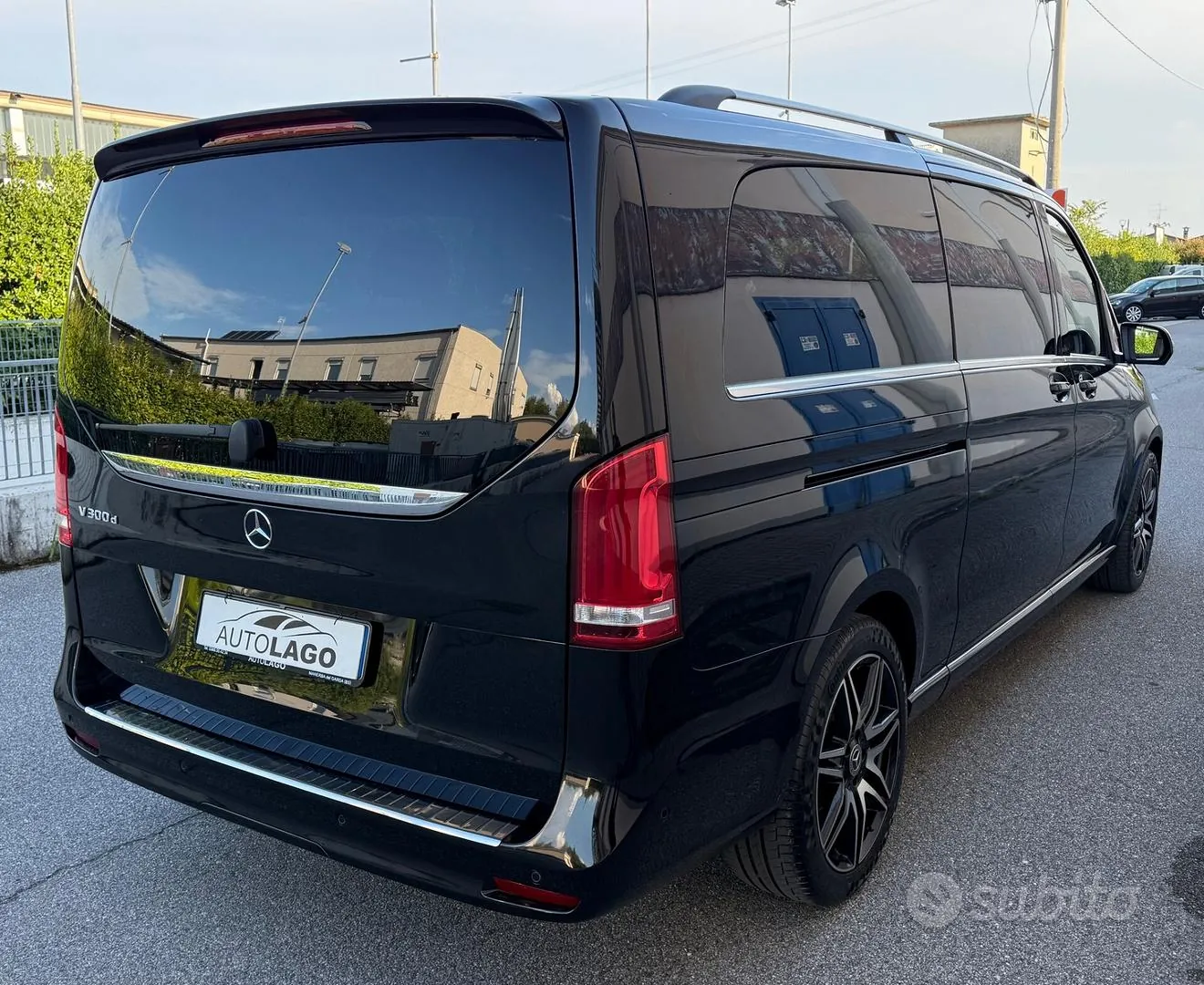 Mercedes-Benz V 300D 2022 photo 5