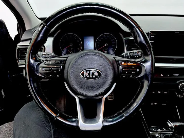 Kia Stonic 2019 photo 2
