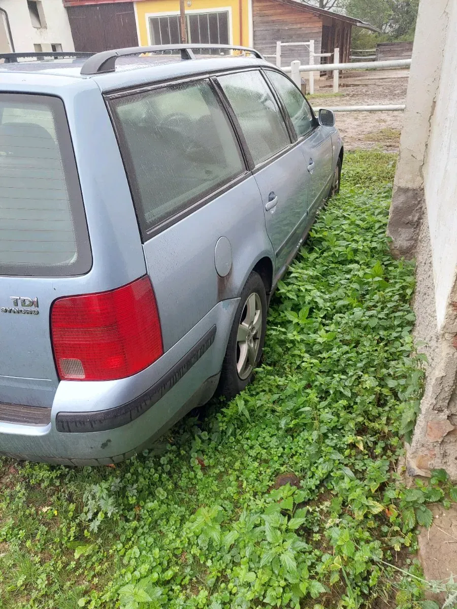 Volkswagen Passat 1998 photo 3