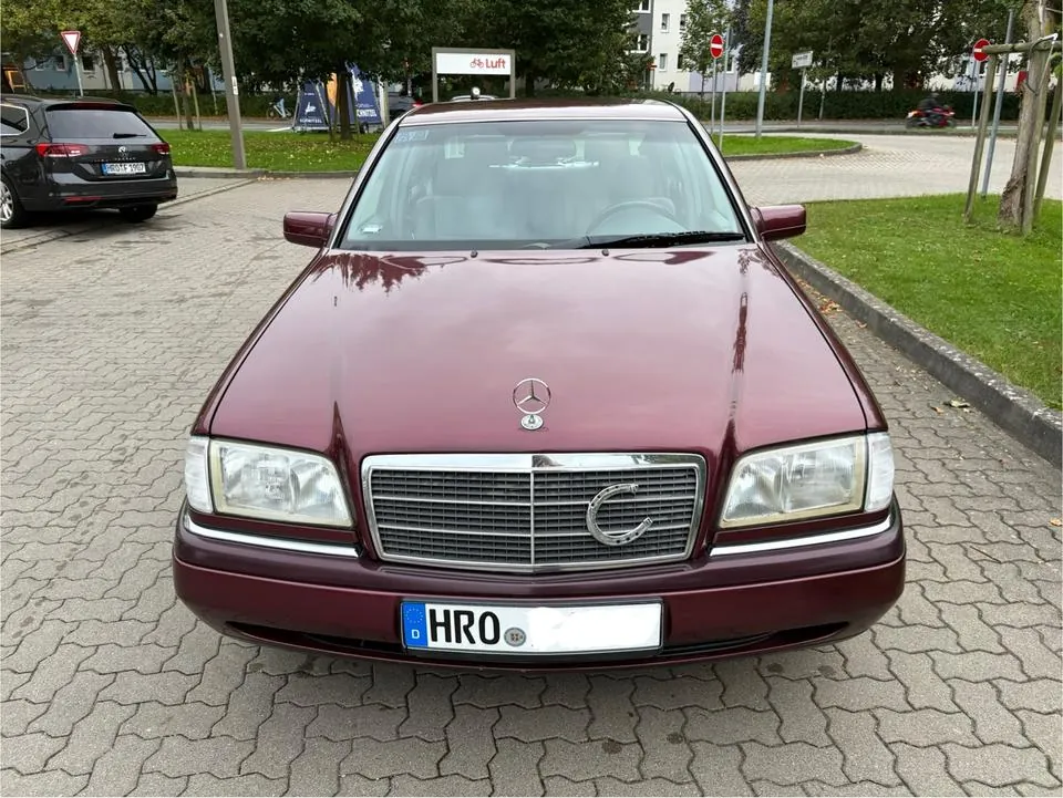 Mercedes-Benz C250