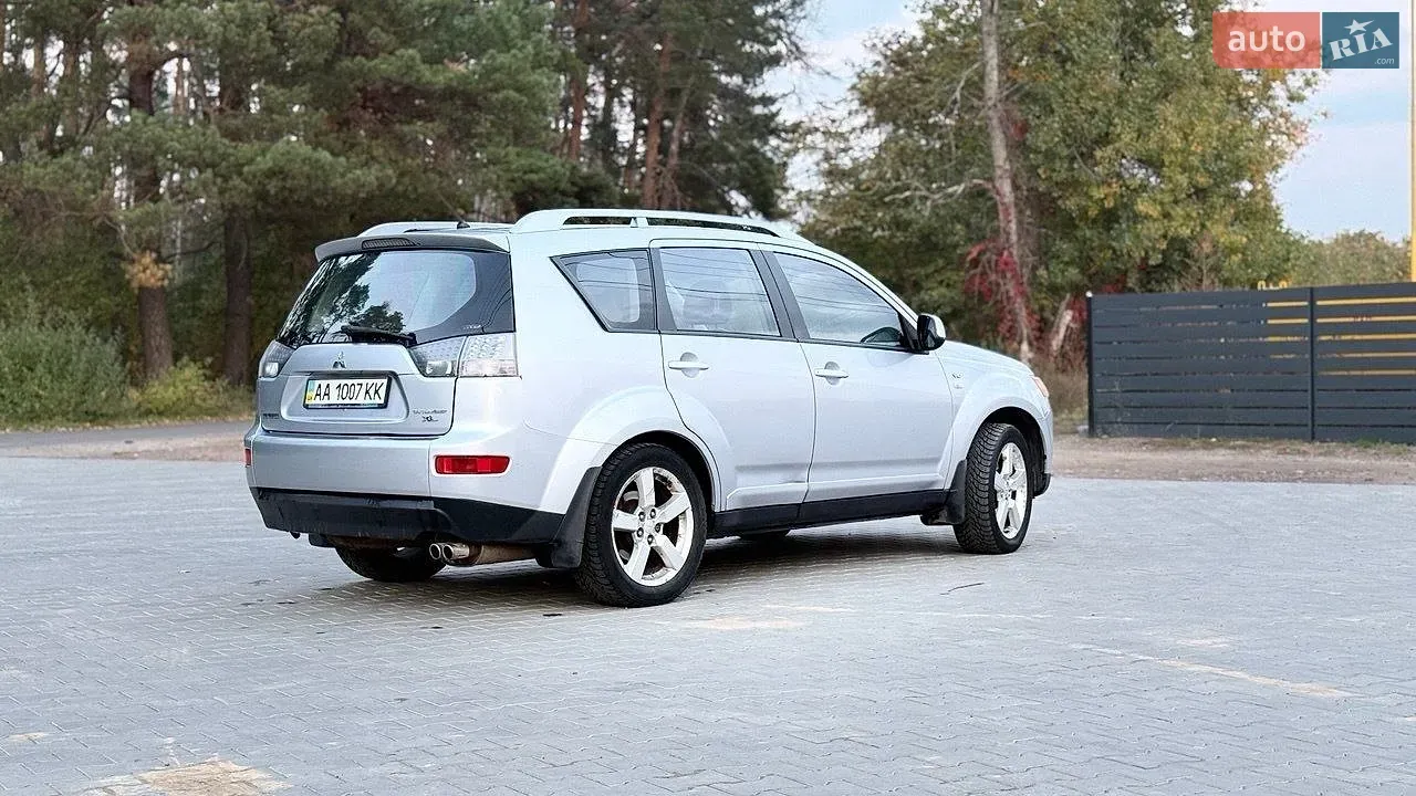 Mitsubishi Outlander 2008 photo 4