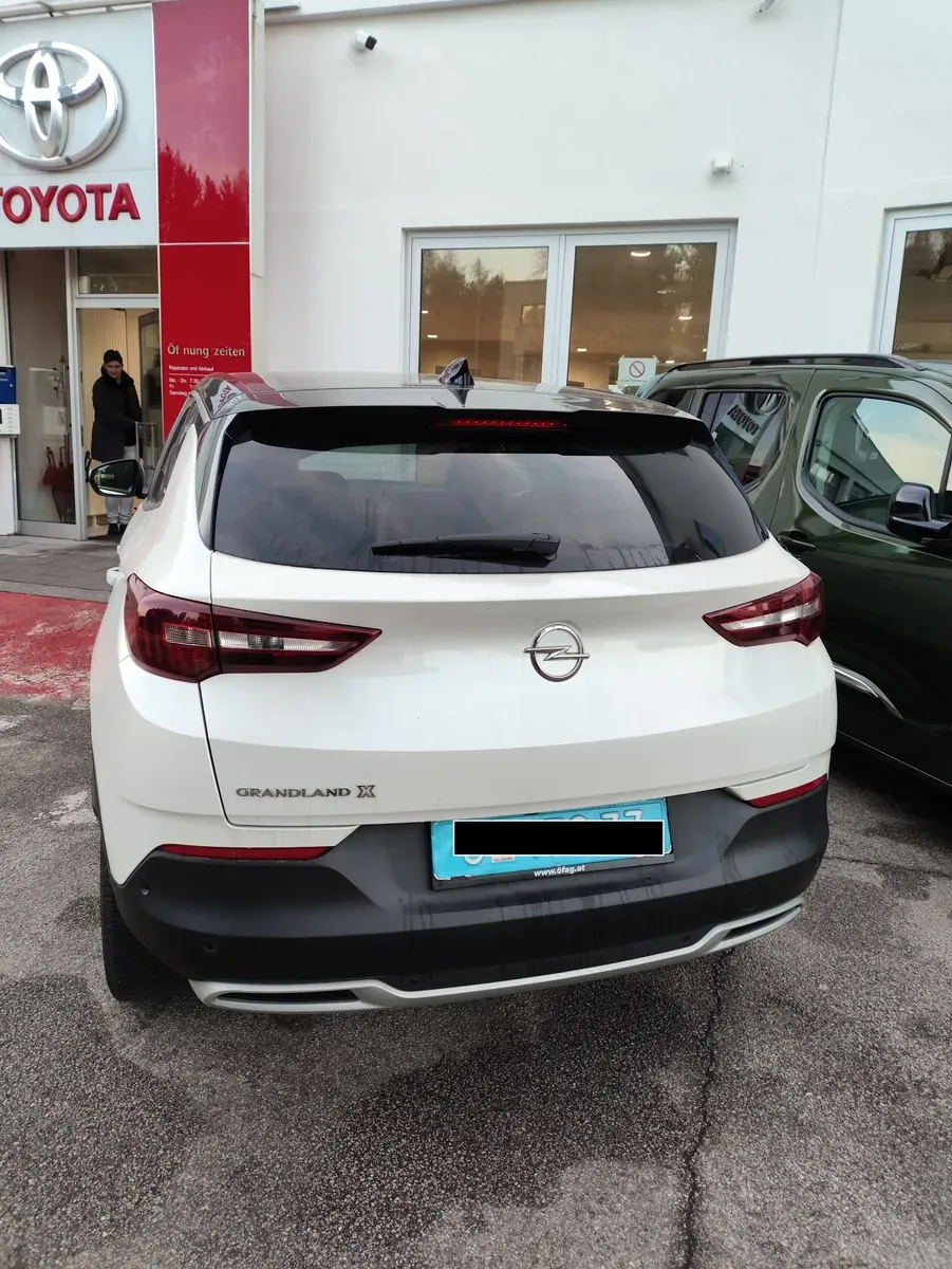Opel Grandland X 2020 photo 3