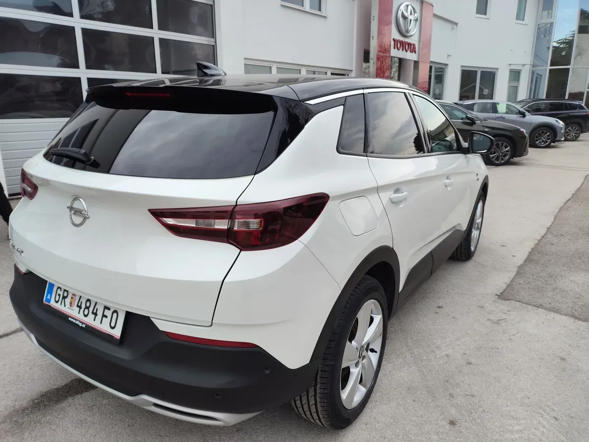Opel Grandland X 2020 photo 2
