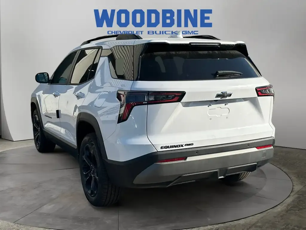 Chevrolet Equinox 2027 photo 3