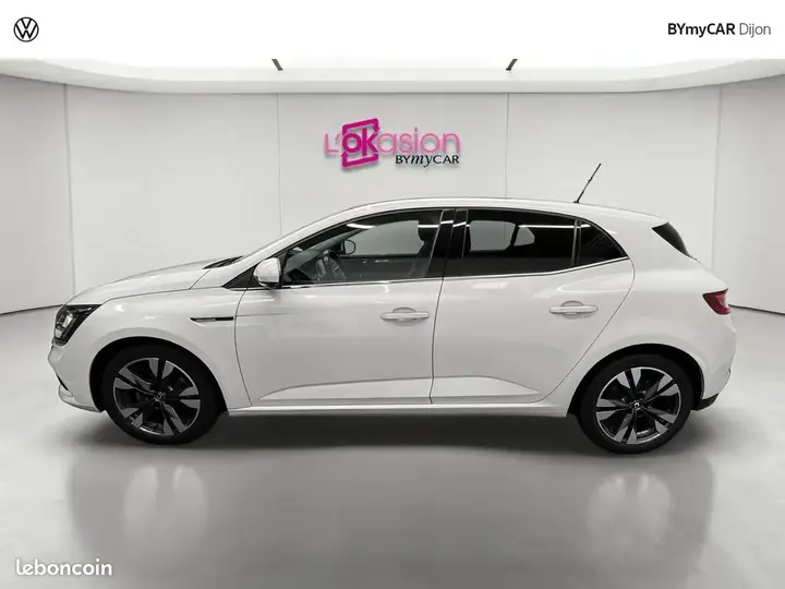 Renault Megane 2020 photo 2