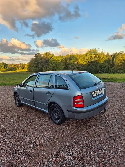 Skoda Fabia 2003 photo 5