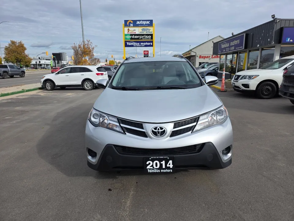 Toyota Rav4 2014 photo 2