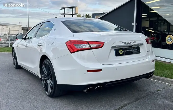 Maserati Ghibli 2017 photo 3