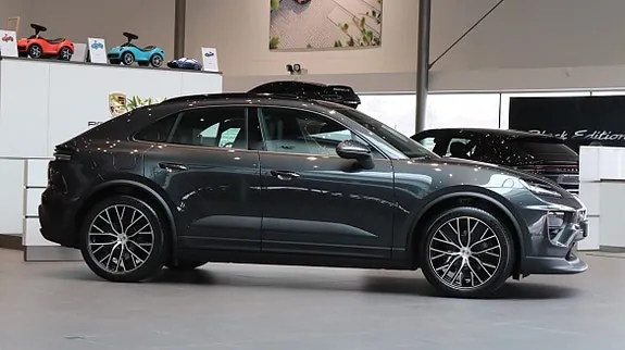 Porsche Macan 2026 photo 3