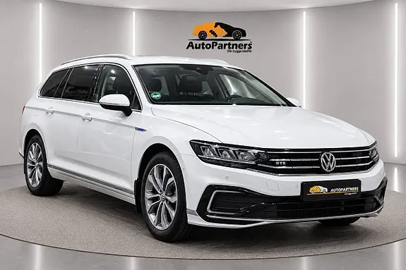 Volkswagen Passat 2020 photo 2