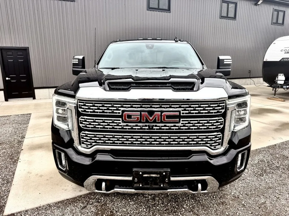 GMC 3500 2021 photo 2