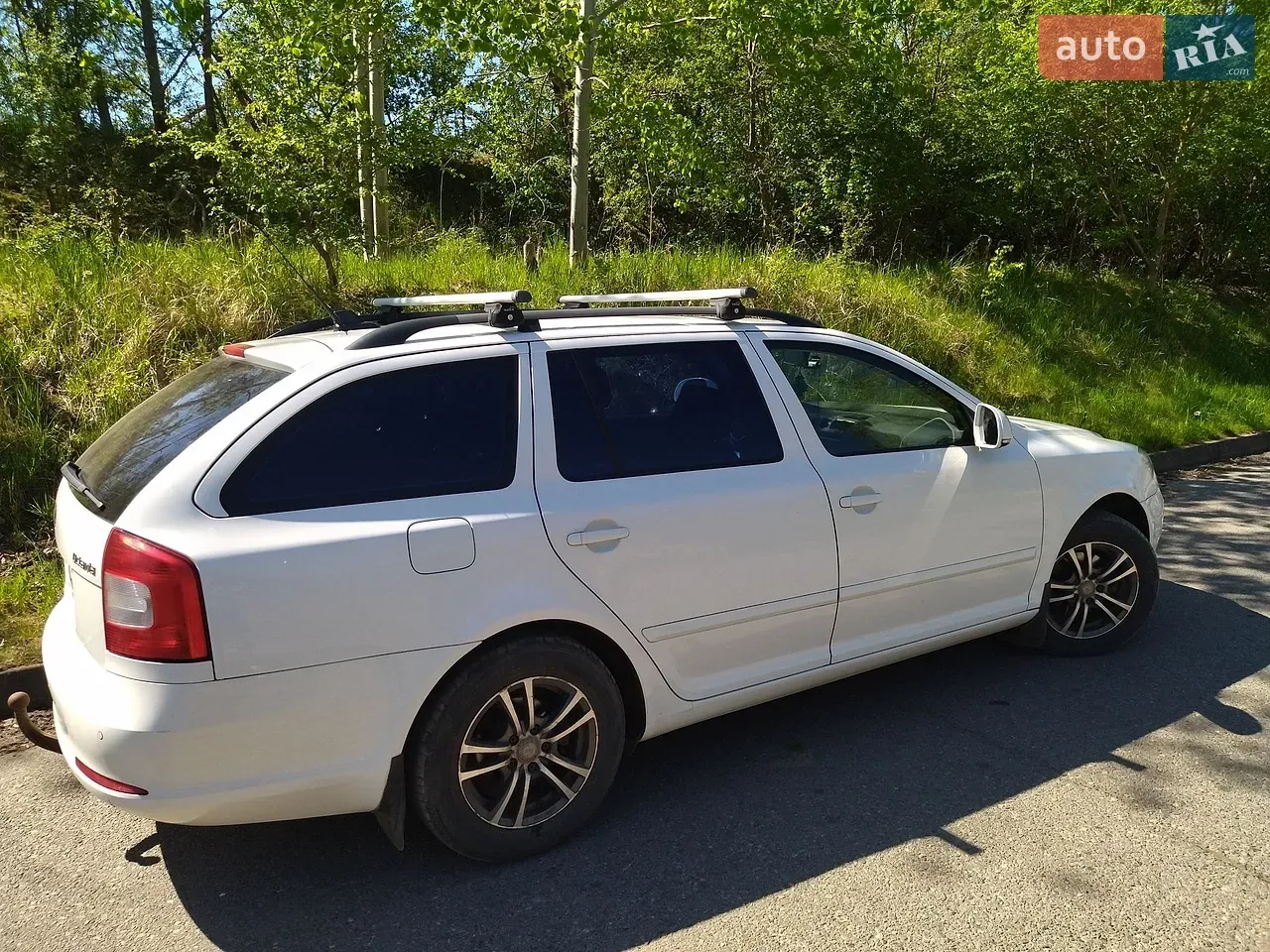 Skoda Octavia 2011 photo 4