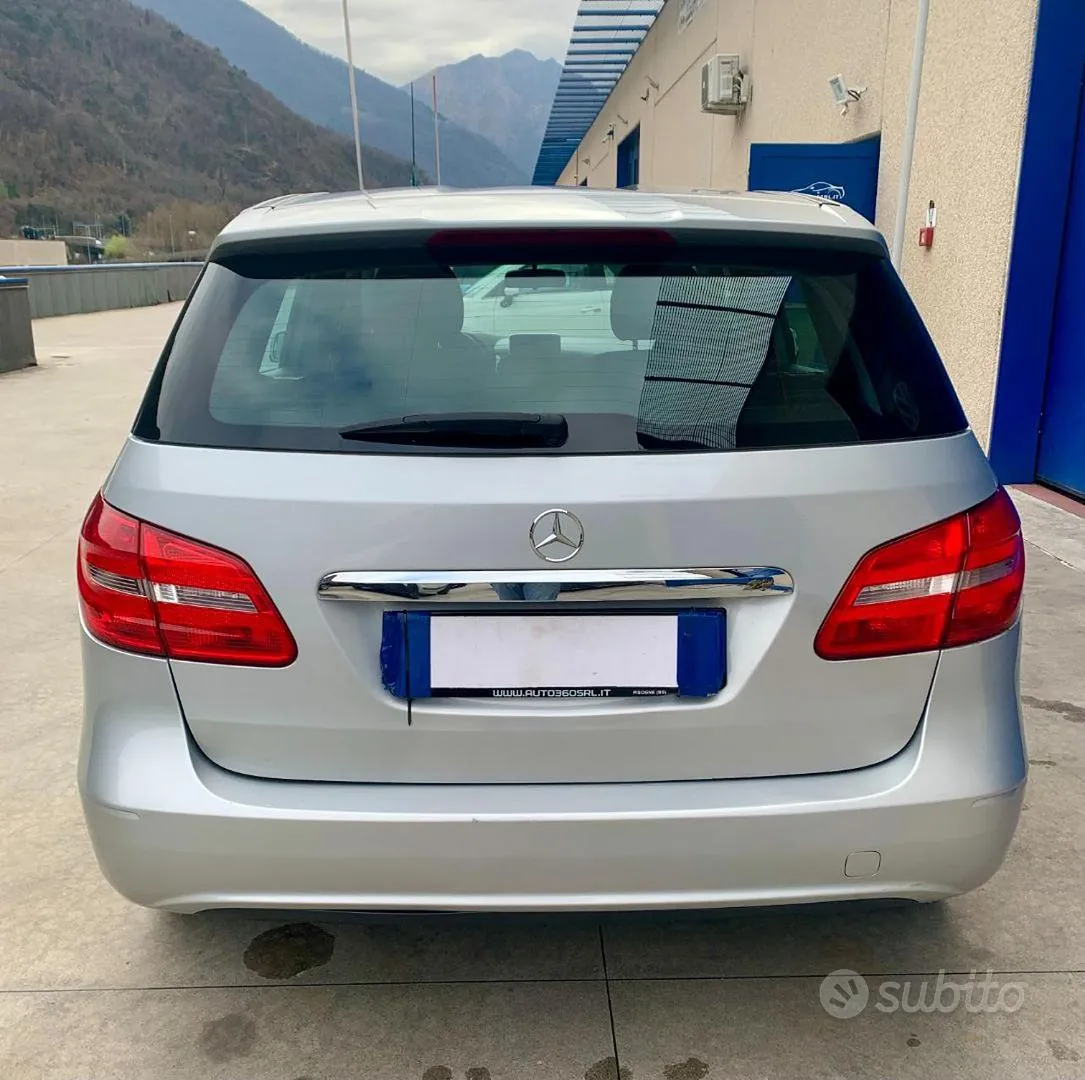 Mercedes-Benz B-Class 2014 photo 4