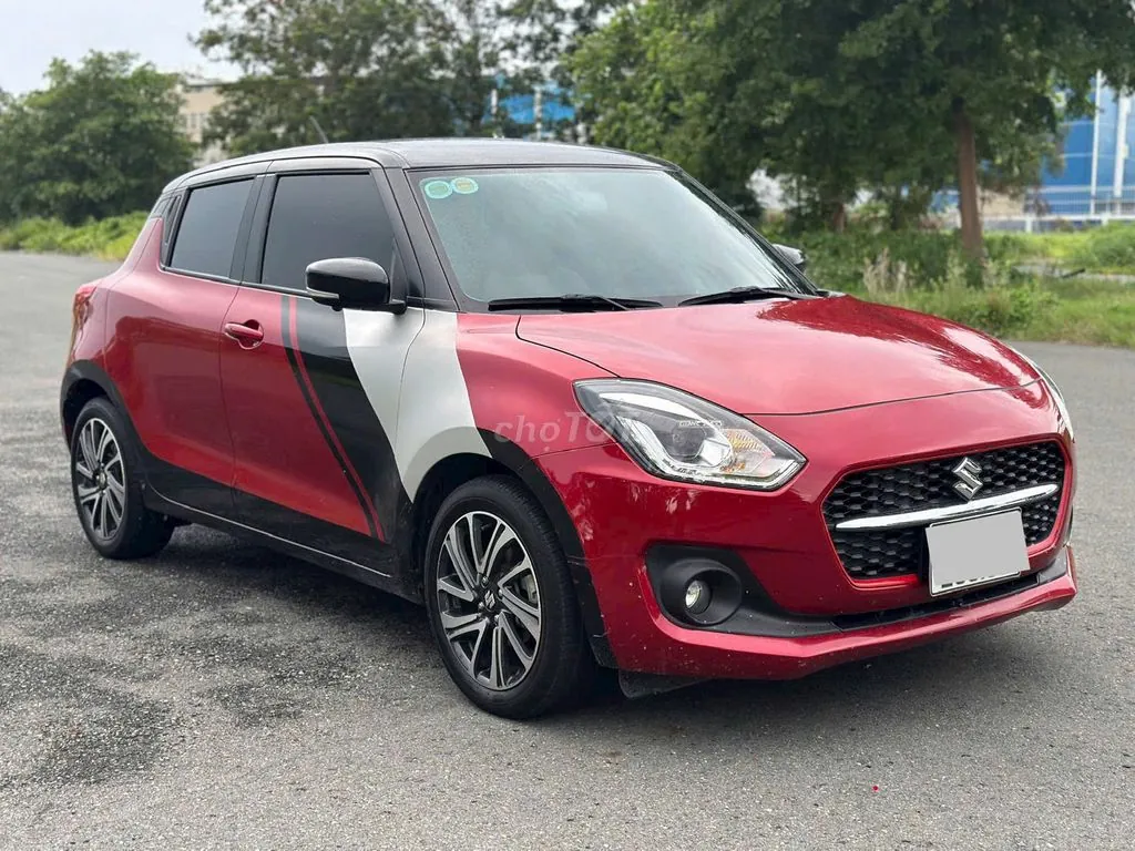 Suzuki Swift 2022 photo 2