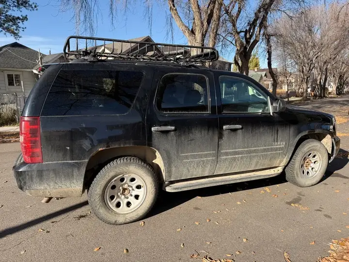 Chevrolet Tahoe 2014 photo 3