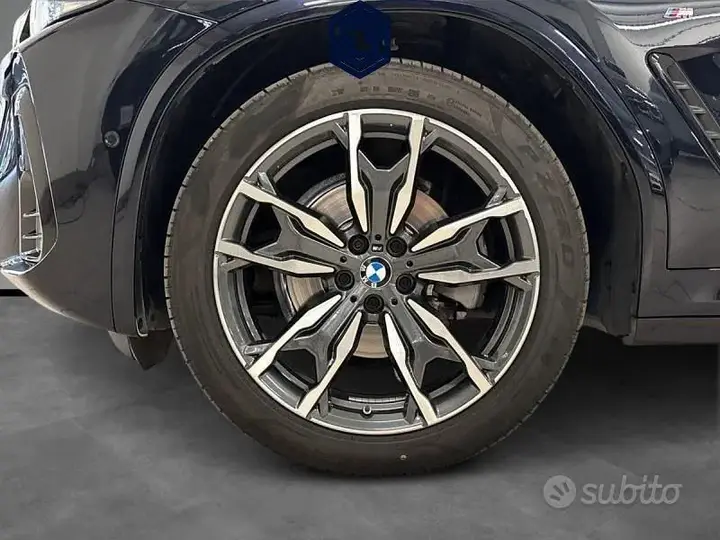 BMW X3 2022 photo 2