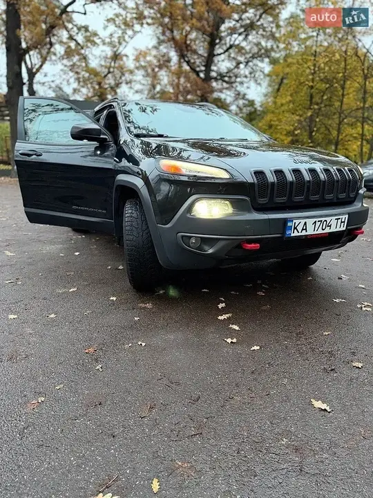 Jeep Cherokee 2015 photo 4